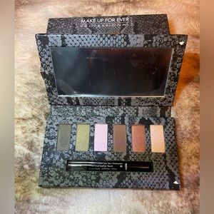 Make Up For Ever Wild & Chic Eyeshadow Palette